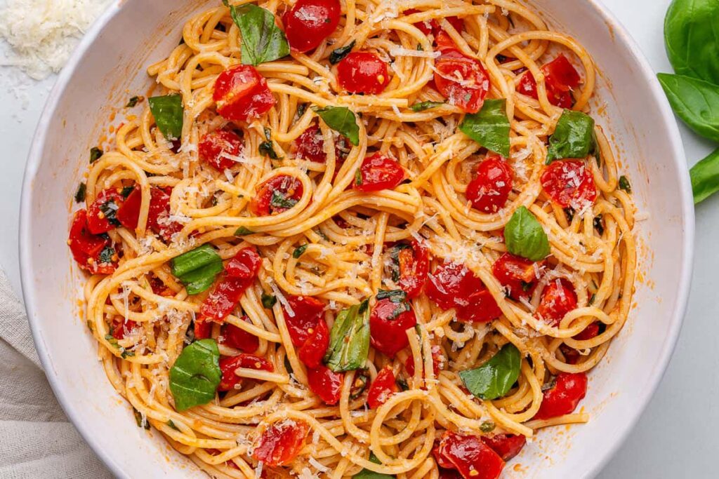 Fresh Tomato Pasta Recipe Brings Summer Flavors to Table