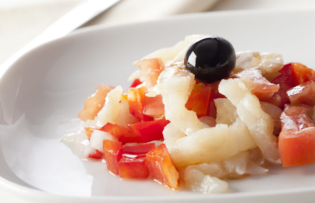 Catalan Fish Salad Gains Popularity in Mediterranean Cuisine