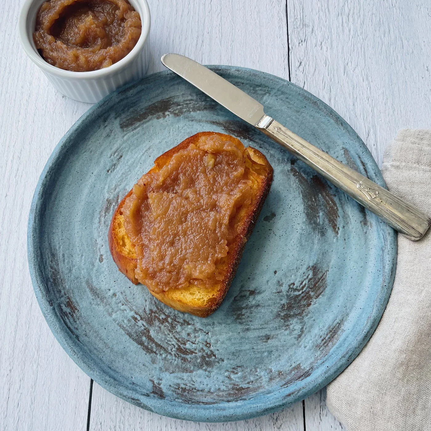 Spiced Apple Butter Introduced as Versatile Spread
