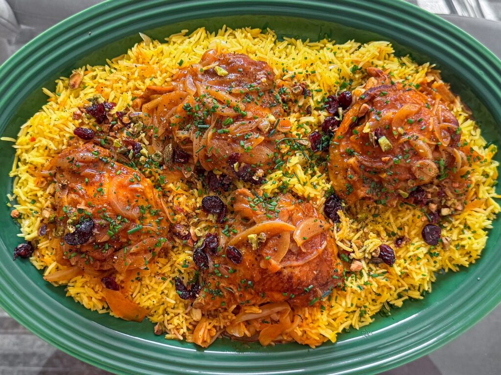 Persian Saffron Chicken Rice Becomes Home-Cooking Favorite