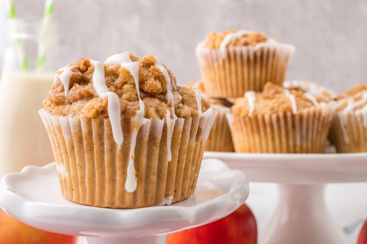 How to Make Rollercoaster Apple Muffins