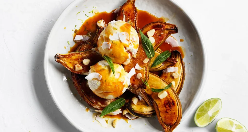 Grilled Banana Splits With Salted Date and Coconut Crunch